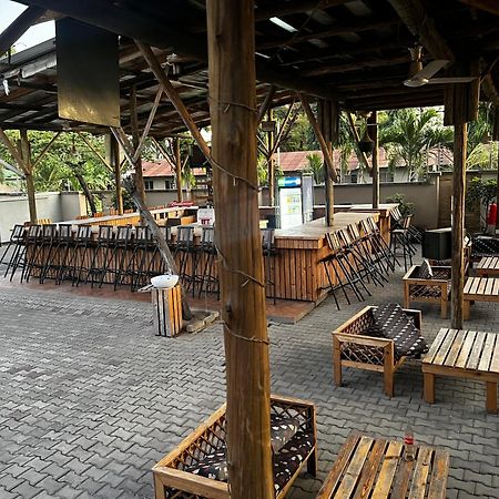 Hostel K27 Premier Backpackers Dar es Salaam Zewnętrze zdjęcie
