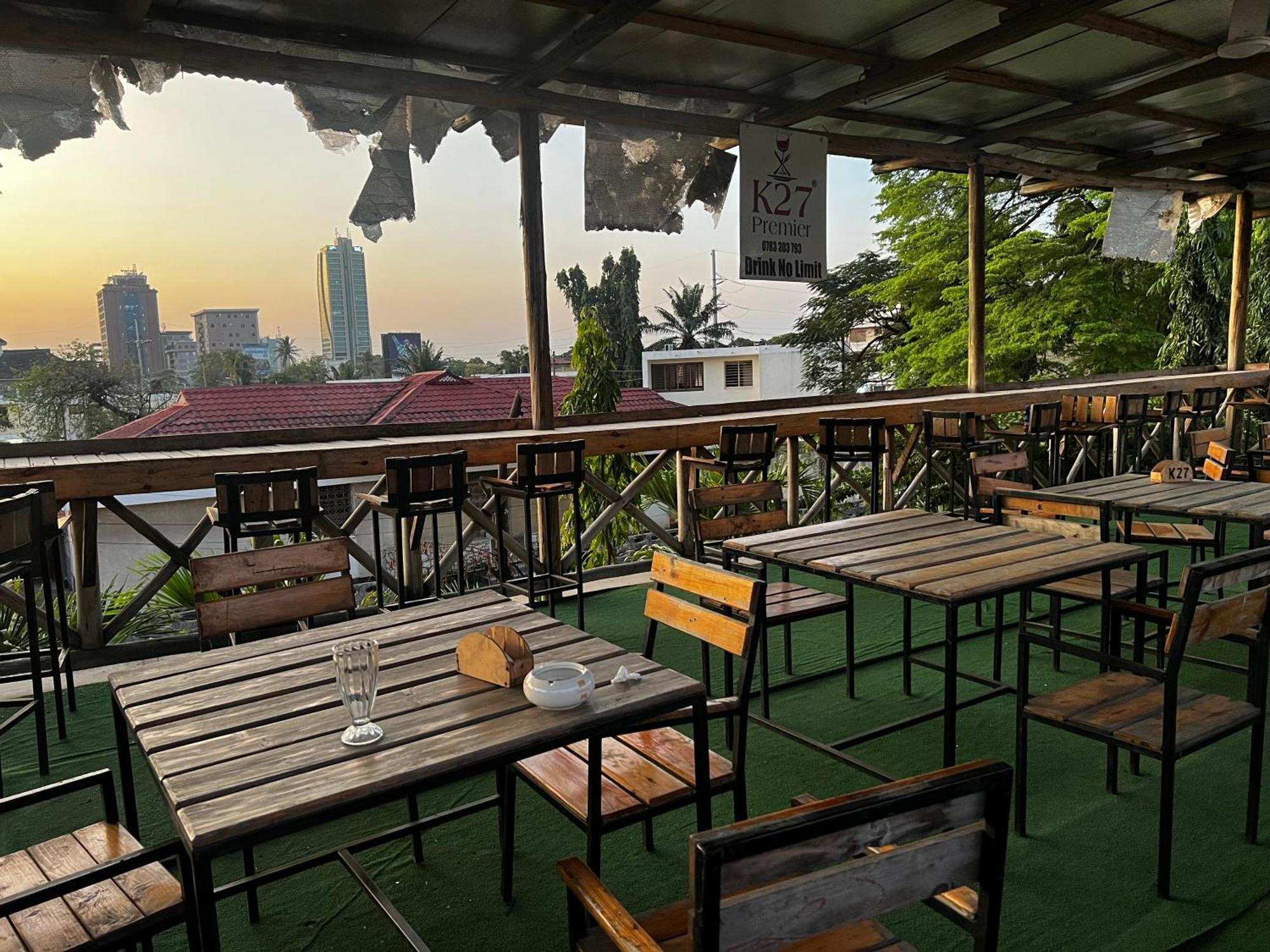 Hostel K27 Premier Backpackers Dar es Salaam Zewnętrze zdjęcie