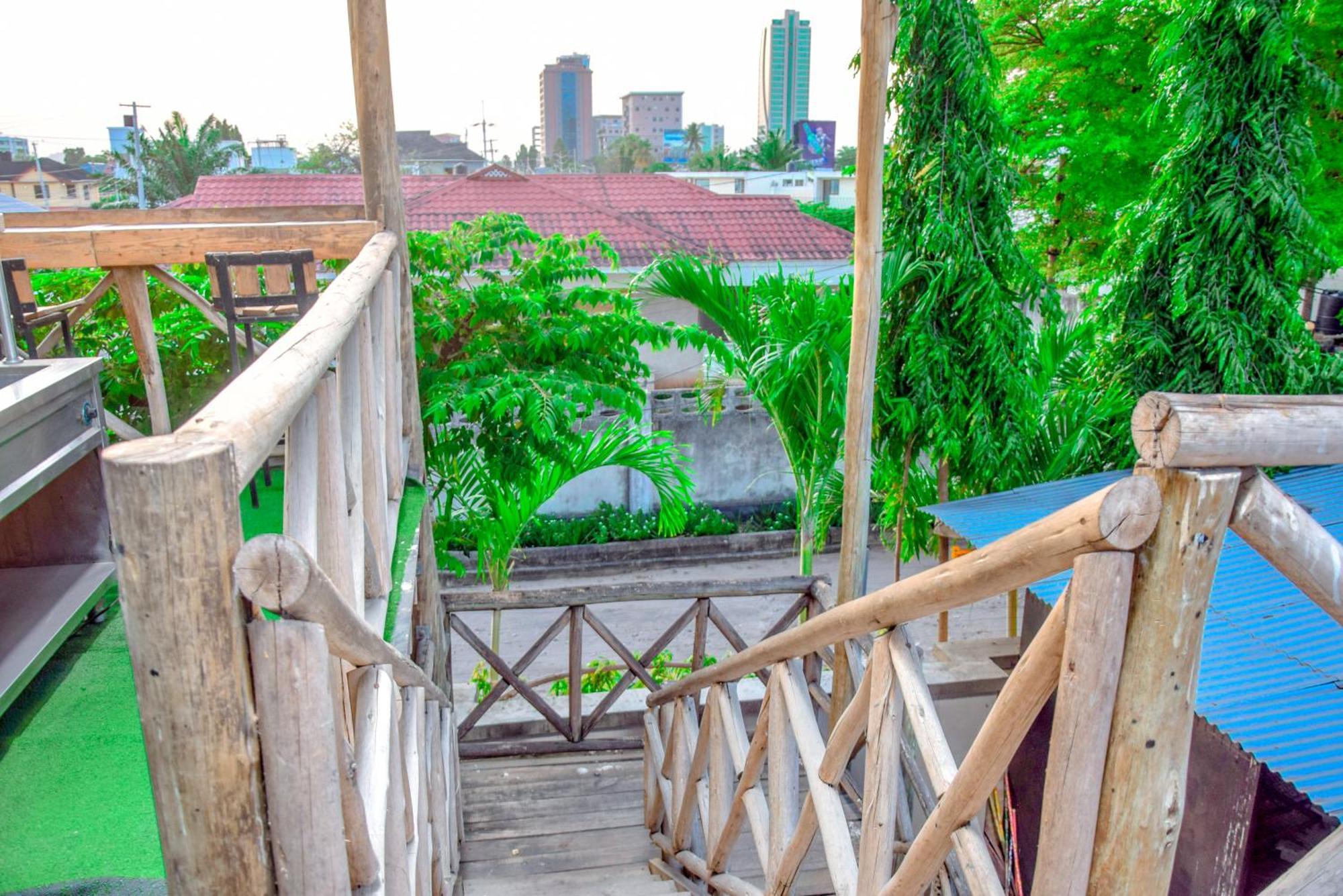 Hostel K27 Premier Backpackers Dar es Salaam Zewnętrze zdjęcie